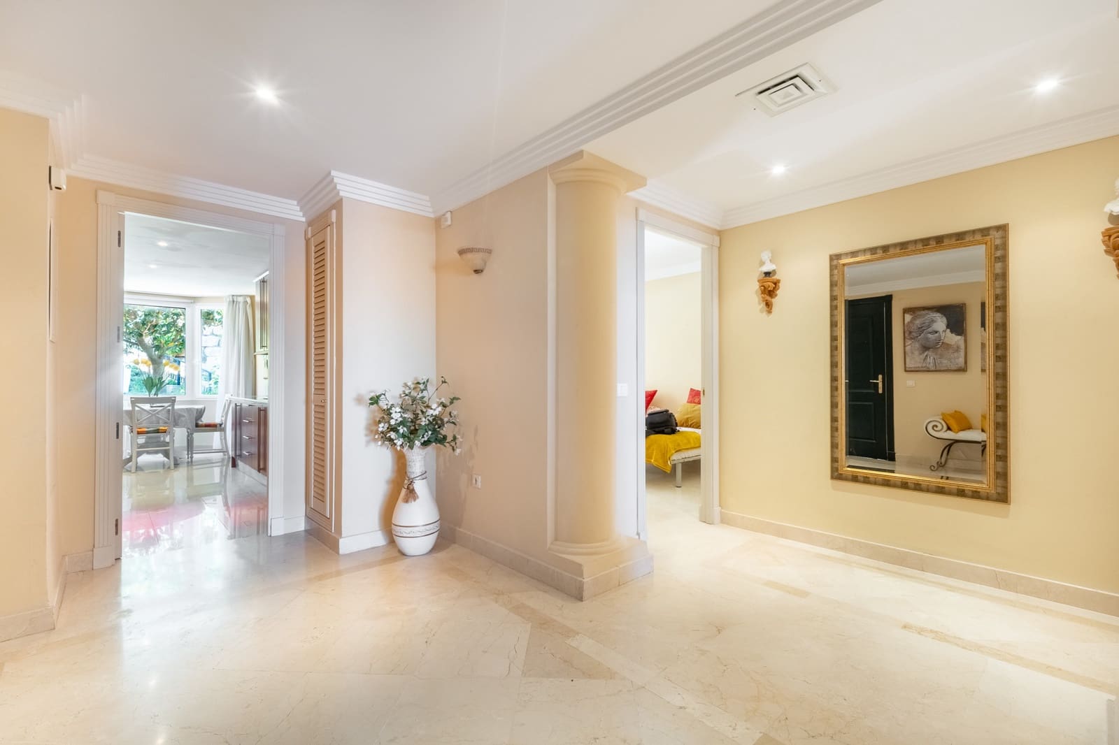 2 chambre Appartement à vendre à Marbella avec piscine garage - 850 000 € (Ref: 7776643)