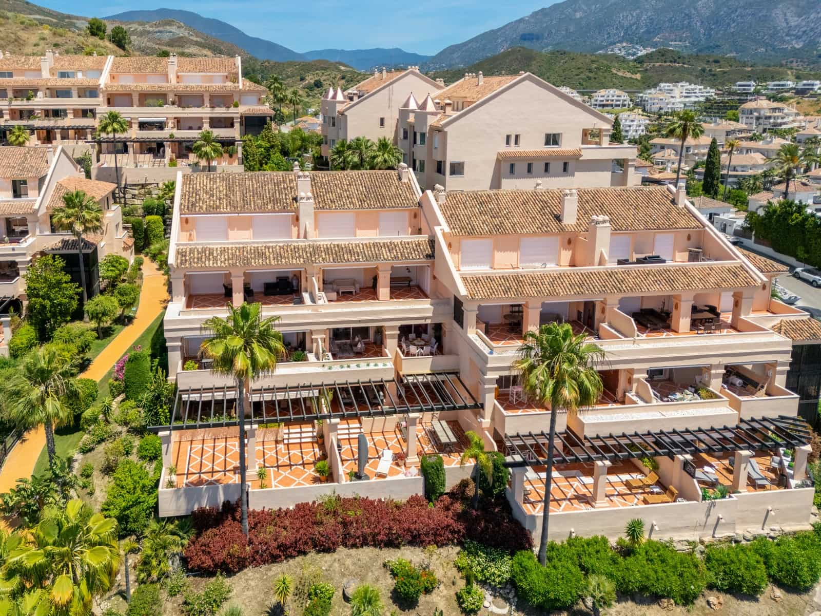 2 chambre Appartement à vendre à Marbella avec piscine garage - 850 000 € (Ref: 7776643)