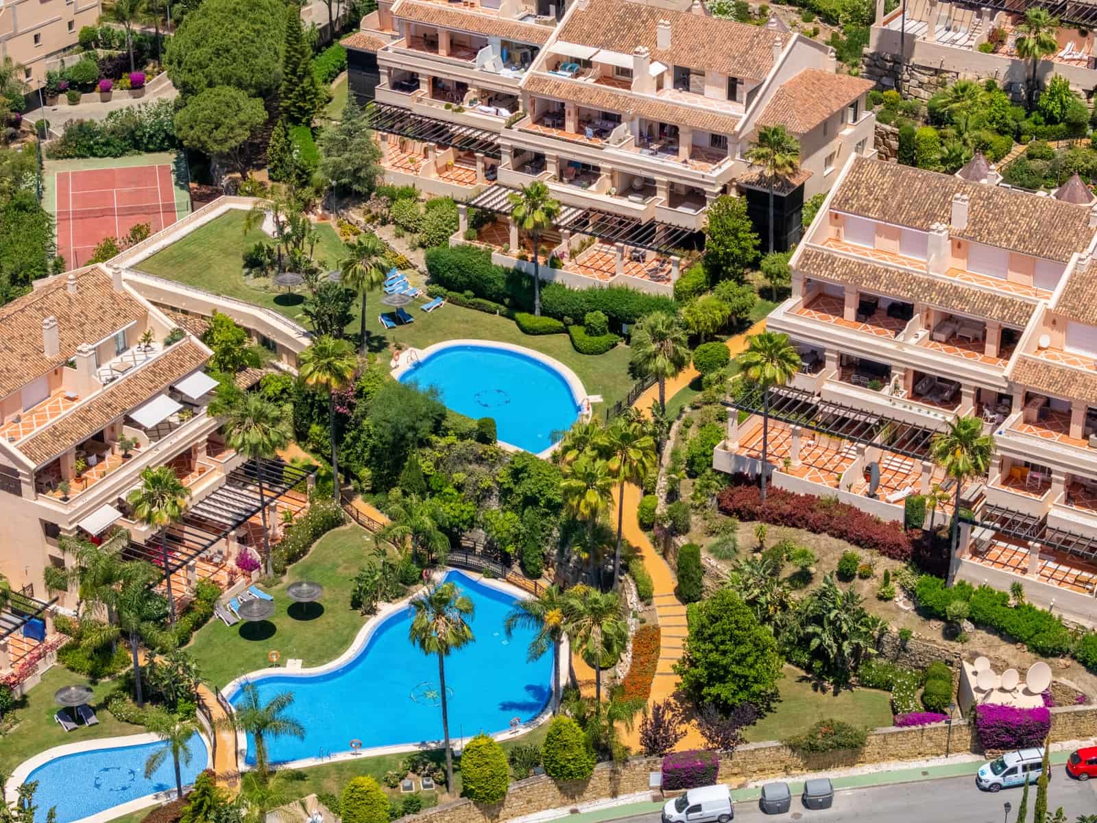 2 chambre Appartement à vendre à Marbella avec piscine garage - 850 000 € (Ref: 7776643)