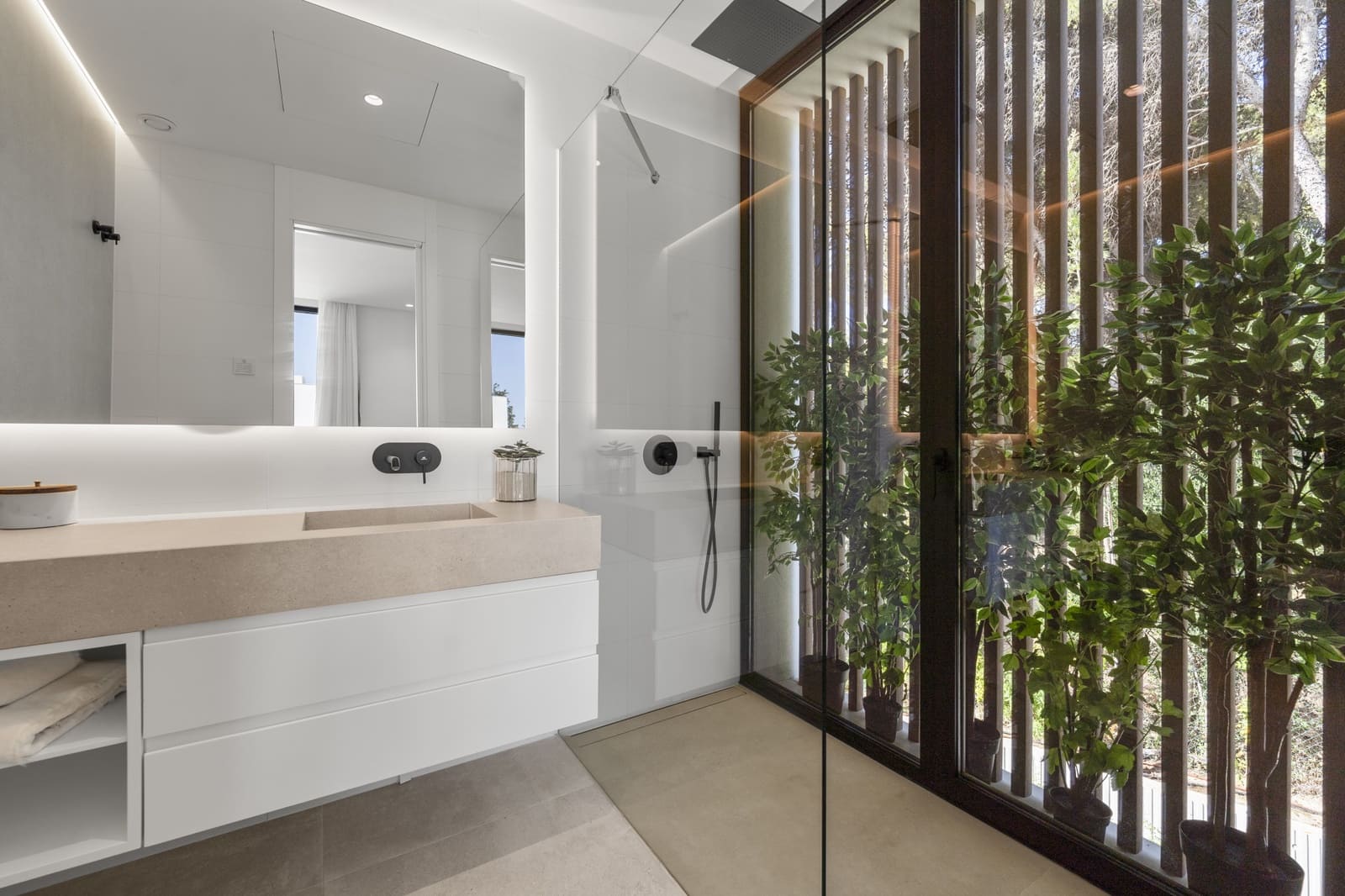 4 Zimmer Villa zu verkaufen in Marbella mit Pool Garage - 4.500.000 € (Ref: 7777762)