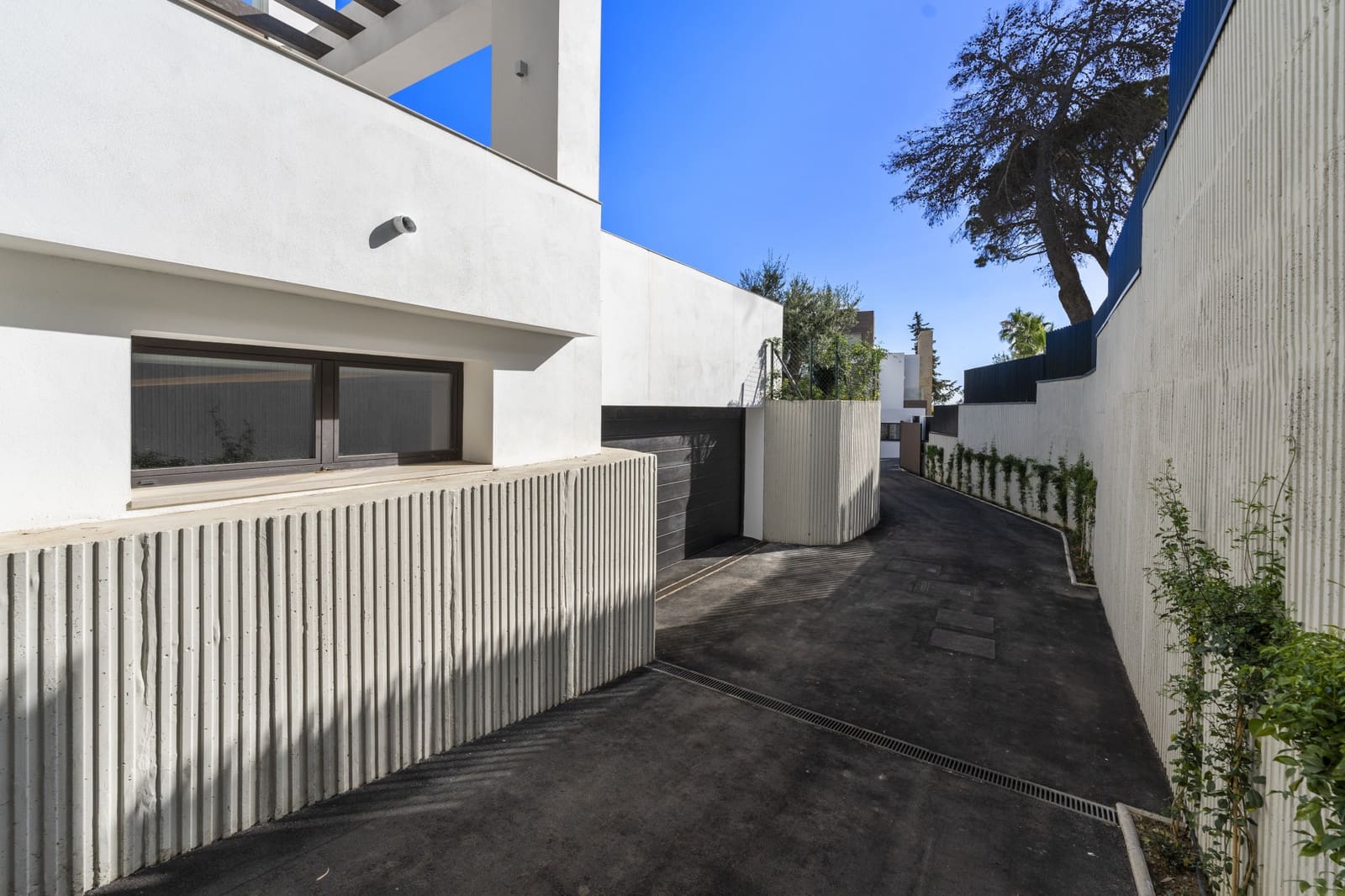 4 Zimmer Villa zu verkaufen in Marbella mit Pool Garage - 4.500.000 € (Ref: 7777762)