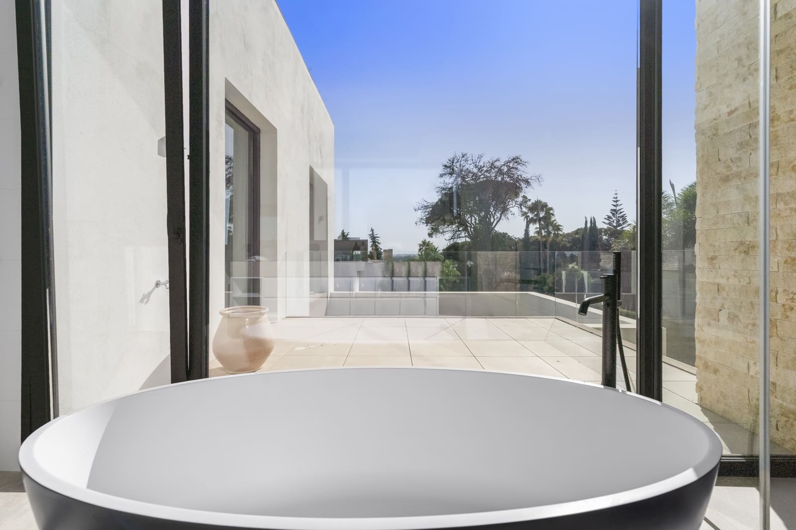 4 Zimmer Villa zu verkaufen in Marbella mit Pool Garage - 4.500.000 € (Ref: 7777762)