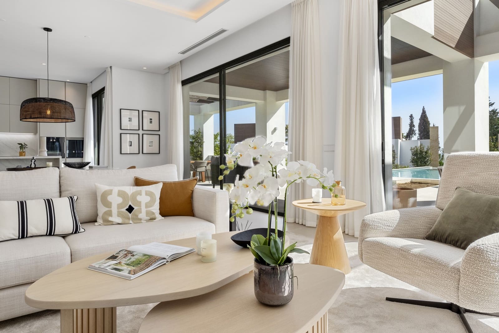 4 sypialnia Willa na sprzedaż w Golden Mile z basenem garażem - 4 500 000 € (Ref: 7777762)