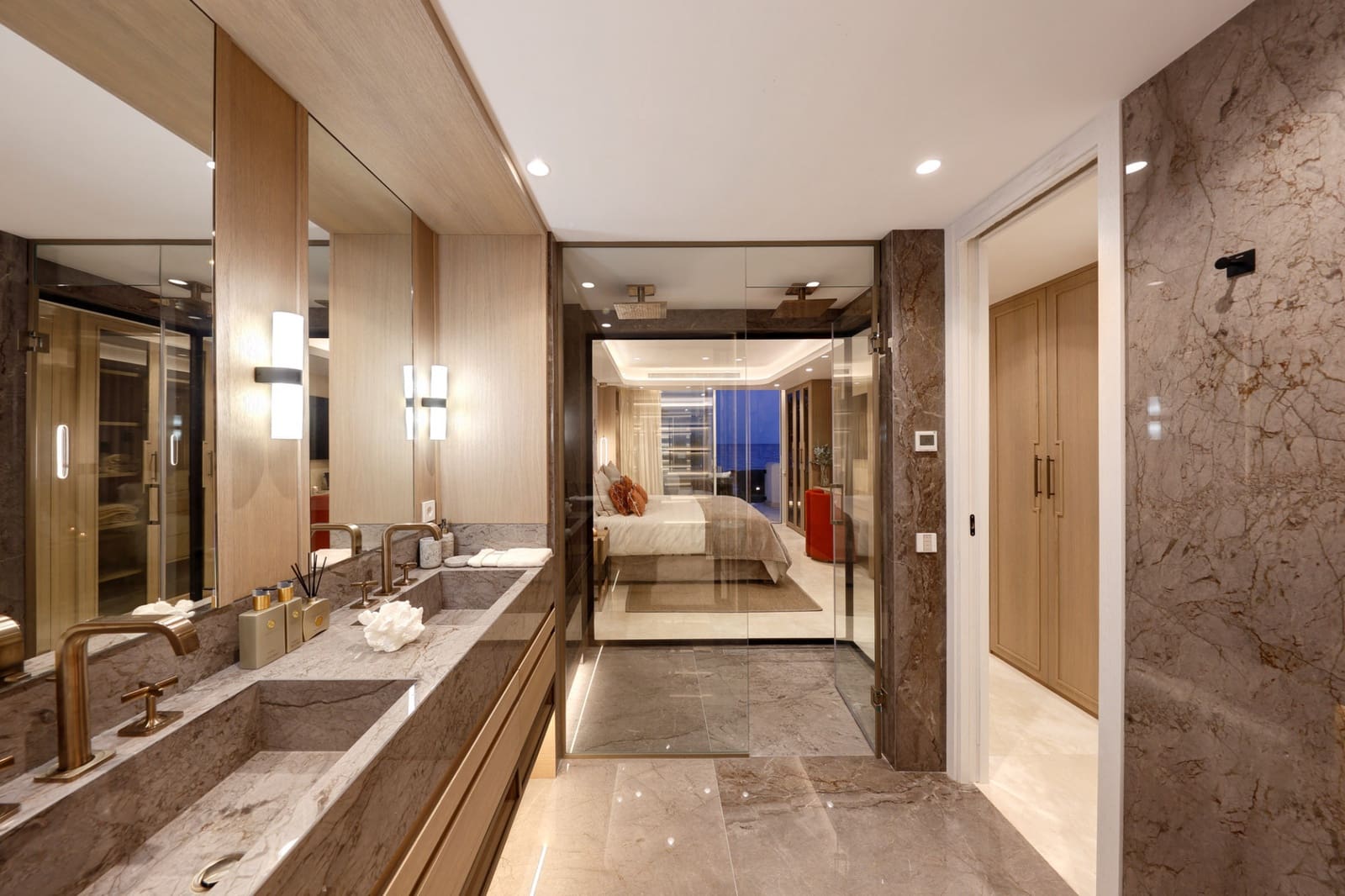 3 bedroom Apartment for sale in Marbella with pool garage - € 6,995,000 (Ref: 7777763)