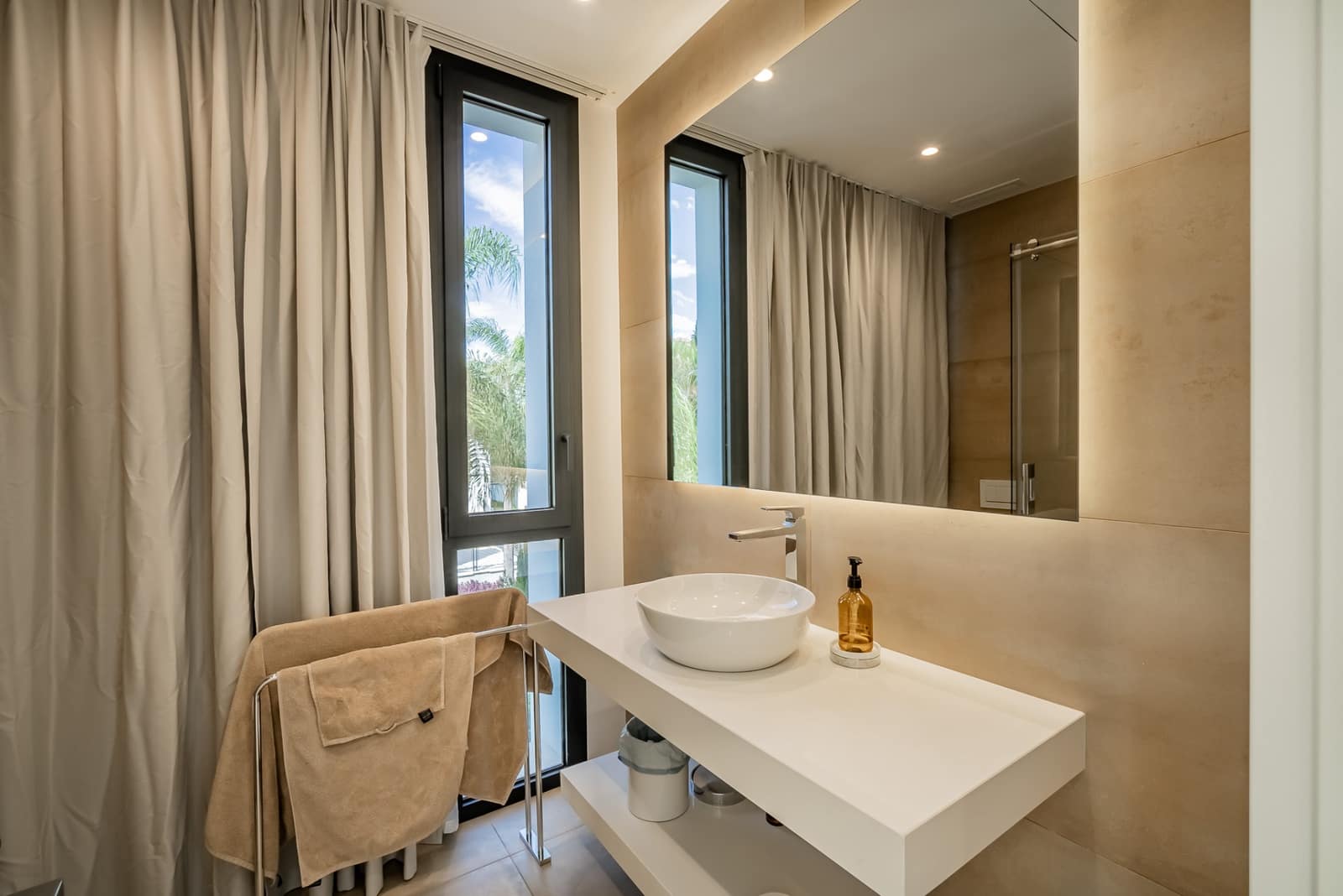 5 slaapkamer Villa te koop in Los Flamingos met zwembad garage - € 4.750.000 (Ref: 7798301)