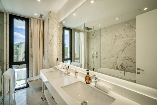 5 slaapkamer Villa te koop in Los Flamingos, Benahavís met zwembad garage - € 4.750.000 (Ref: 7798301)