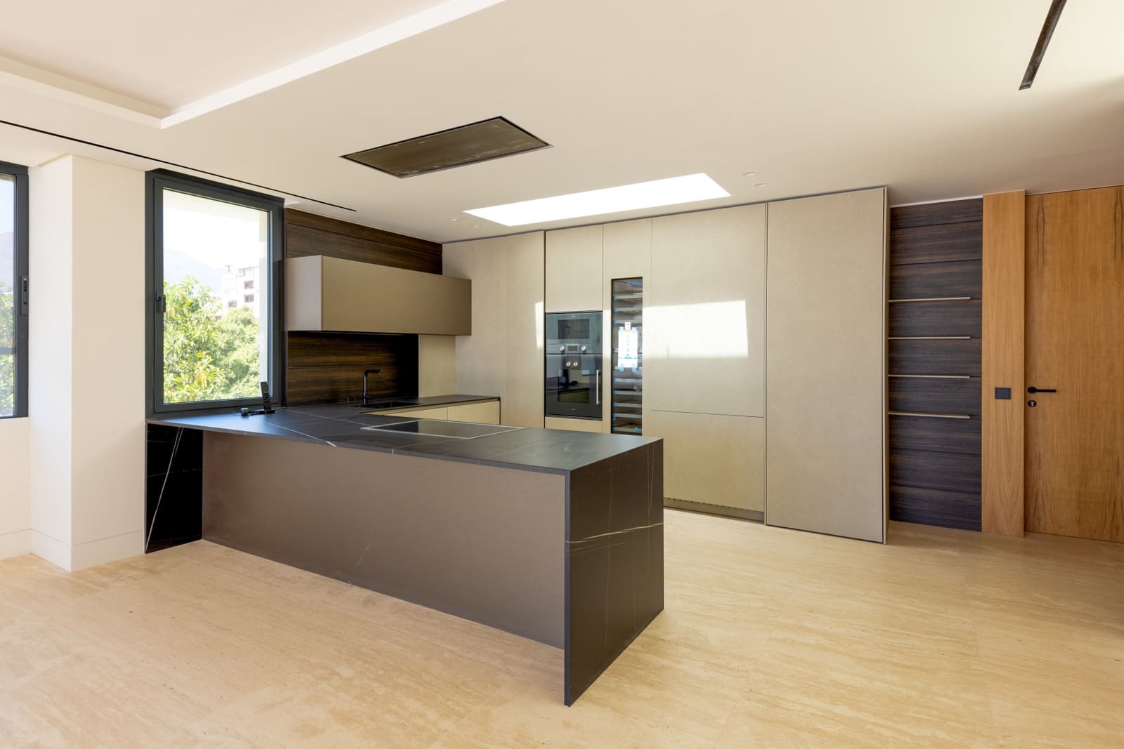 3 soverom Penthouse til salgs i Estepona med svømmebasseng garasje - € 5 000 000 (Ref: 7848356)