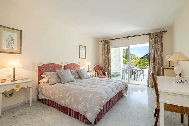 3 Zimmer Apartment zu verkaufen in Marbella mit Pool Garage - 3.250.000 € (Ref: 7848359)