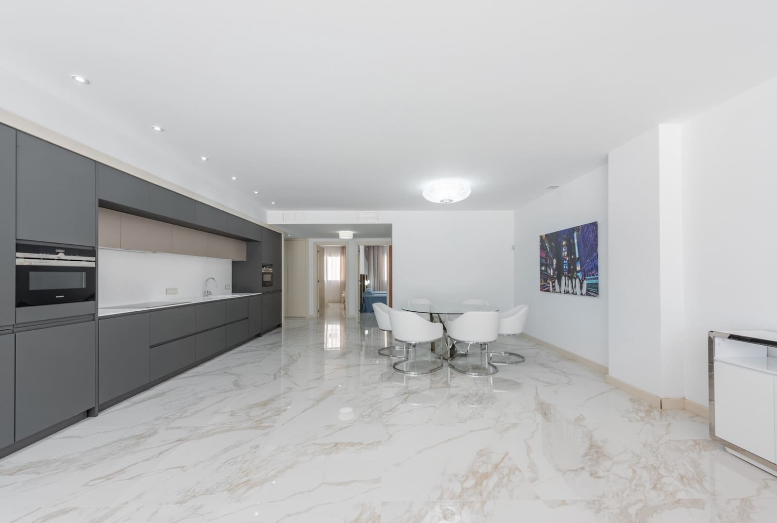 3 slaapkamer Appartement te koop in Marbella met zwembad garage - € 3.140.000 (Ref: 7892154)