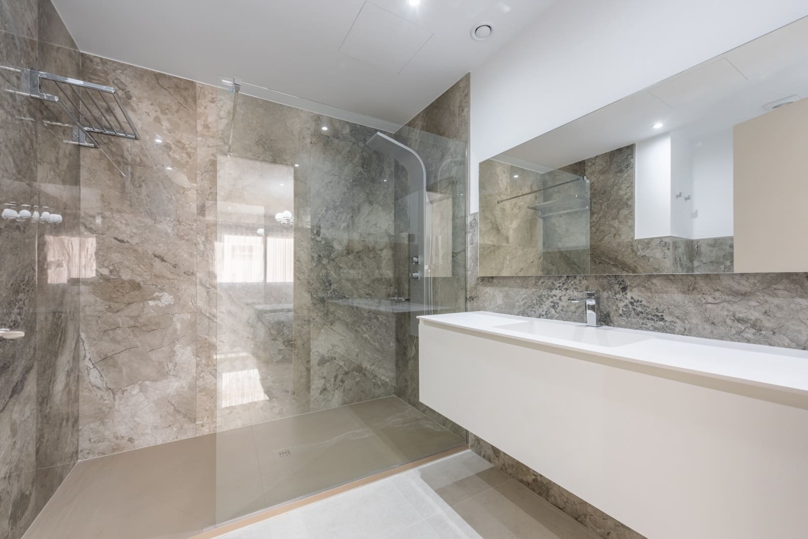 3 slaapkamer Appartement te koop in Marbella met zwembad garage - € 3.140.000 (Ref: 7892154)