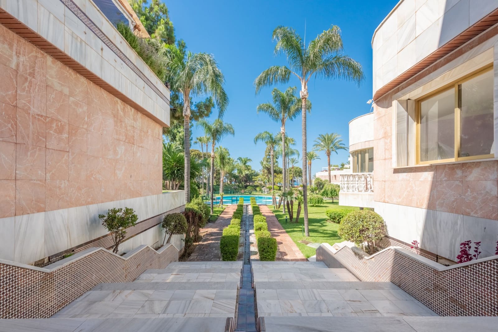 3 slaapkamer Appartement te koop in Marbella met zwembad garage - € 3.140.000 (Ref: 7892154)