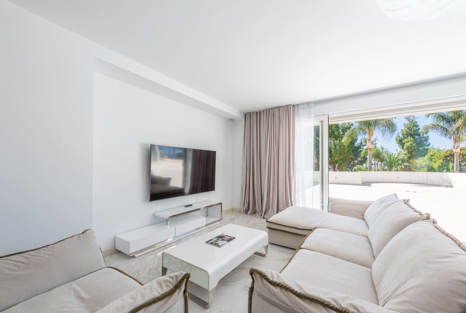 3 slaapkamer Appartement te koop in Marbella met zwembad garage - € 3.140.000 (Ref: 7892154)