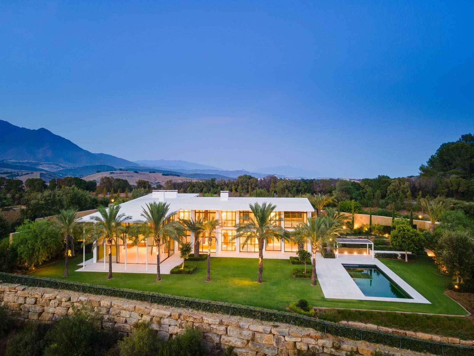 6 chambre Villa/Maison à vendre à Casares avec piscine garage - 8 700 000 € (Ref: 7901637)