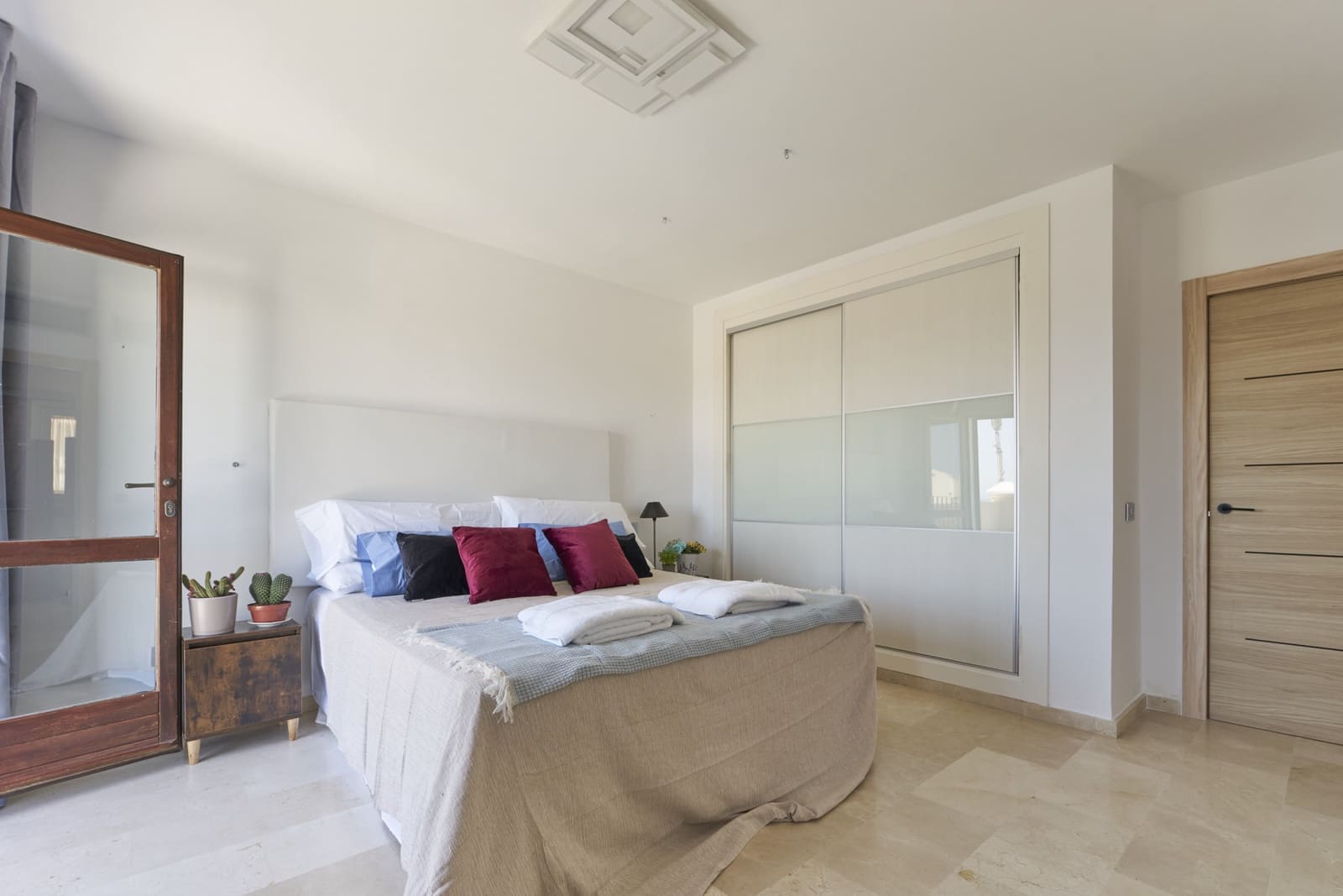 6 slaapkamer Huis te koop in Marbella met zwembad garage - € 1.495.000 (Ref: 7953551)