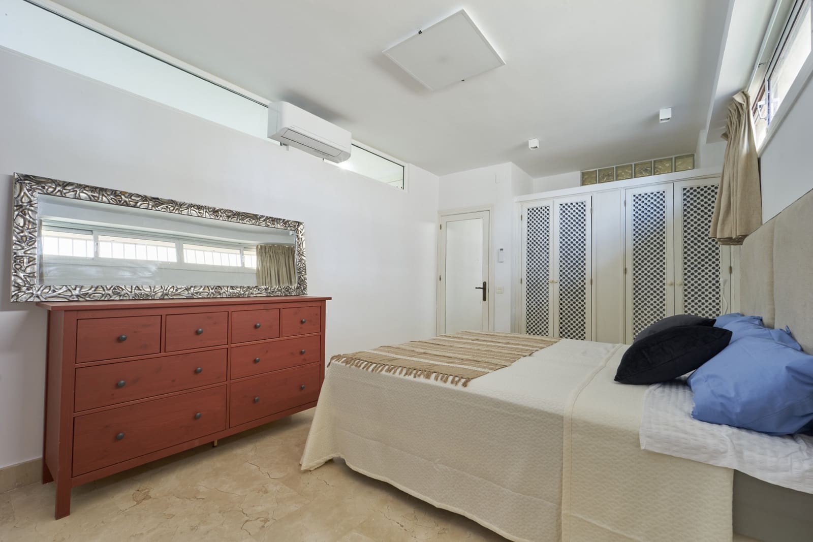 6 slaapkamer Huis te koop in Marbella met zwembad garage - € 1.495.000 (Ref: 7953551)