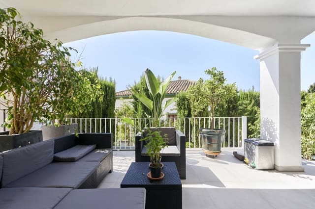 6 sovrum Hus till salu i Marbella med pool garage - 1 495 000 € (Ref: 7953551)