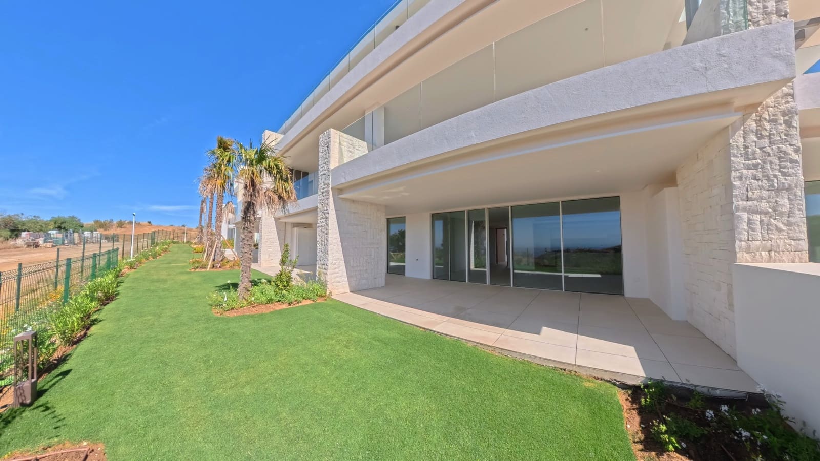 3 makuuhuone Huoneisto myytävänä paikassa Marbella mukana uima-altaan 
autotalli - 1 100 000 € (Ref: 7967040)
