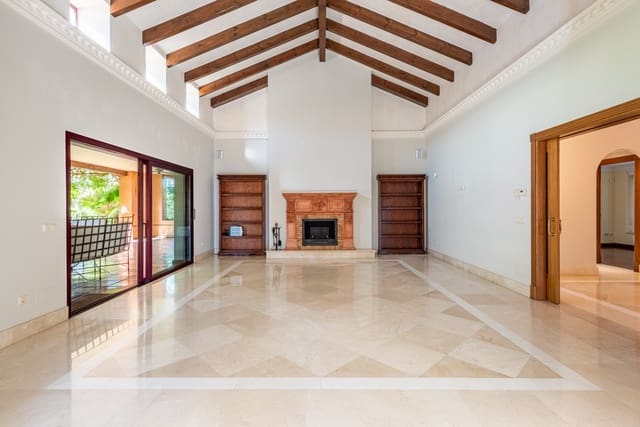 4 Zimmer Villa zu verkaufen in Marbella mit Pool Garage - 4.500.000 € (Ref: 7982701)