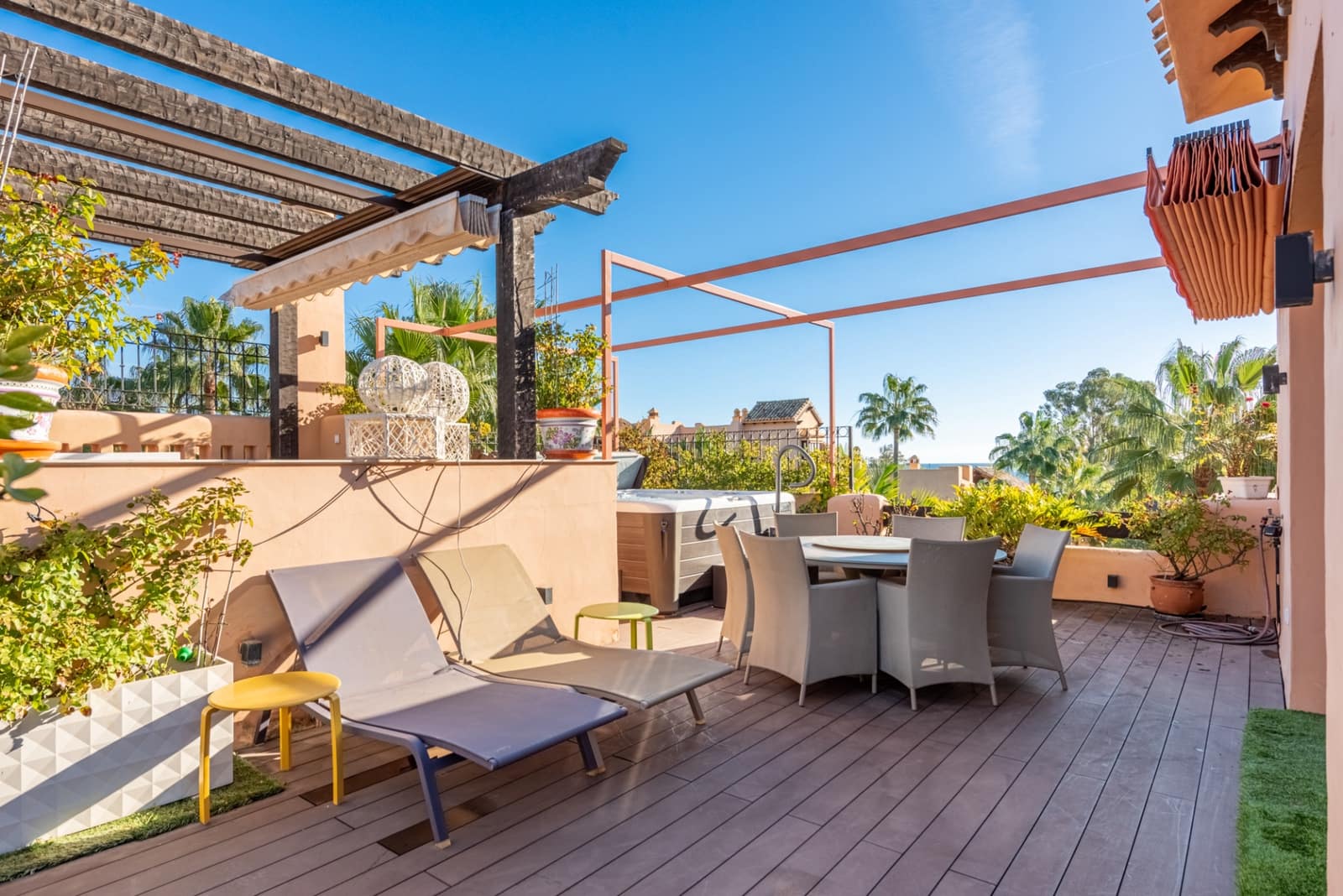 3 slaapkamer Penthouse te koop in San Pedro de Alcantara met zwembad garage - € 1.995.000 (Ref: 7993788)