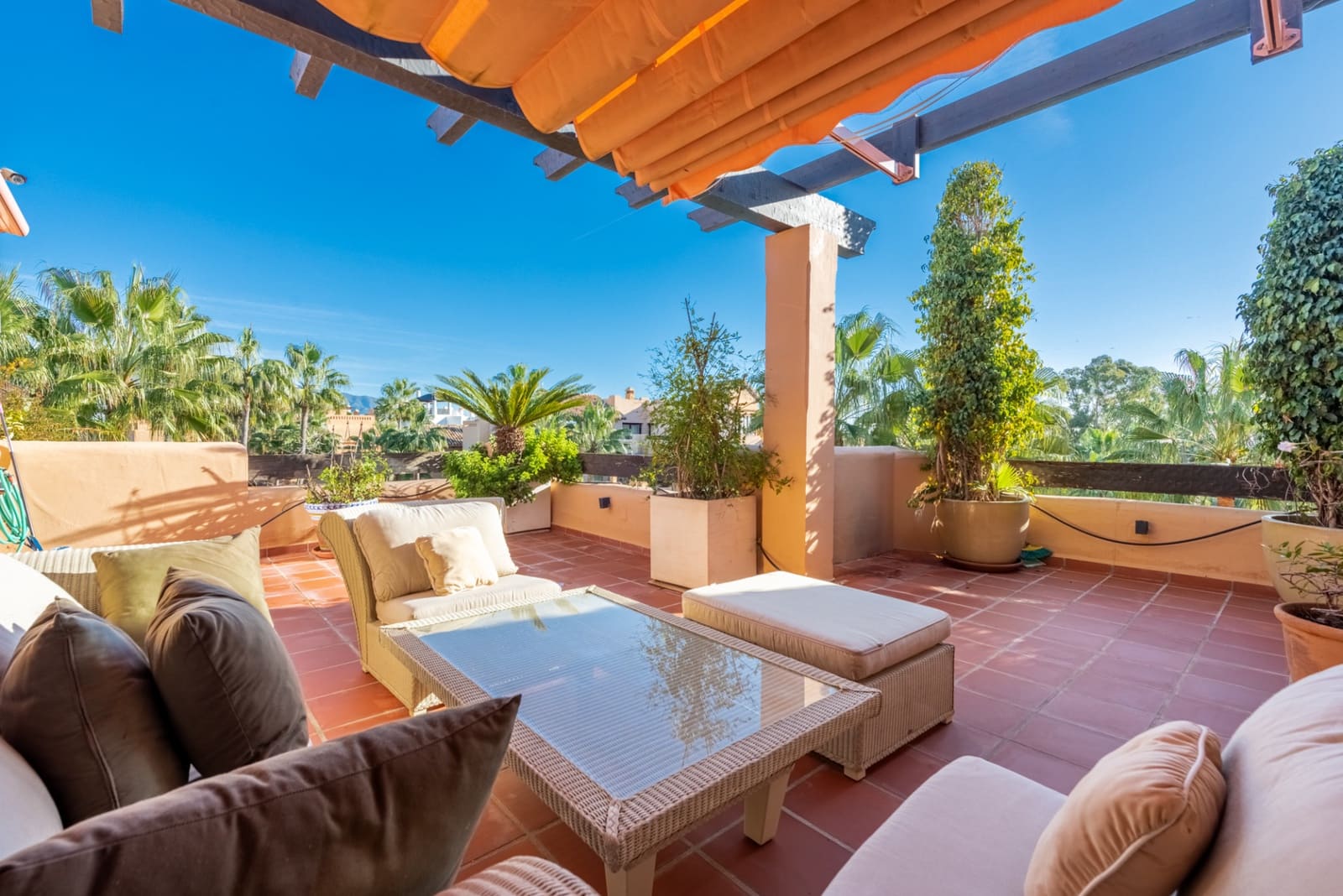 3 slaapkamer Penthouse te koop in San Pedro de Alcantara met zwembad garage - € 1.995.000 (Ref: 7993788)