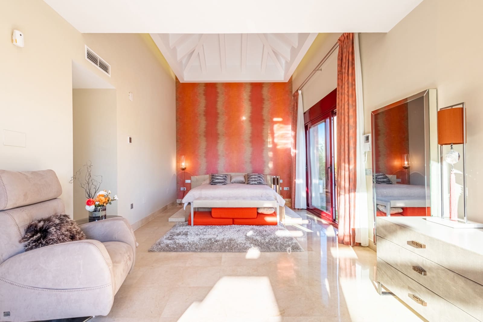 3 bedroom Penthouse for sale in San Pedro de Alcantara with pool garage - € 1,995,000 (Ref: 7993788)