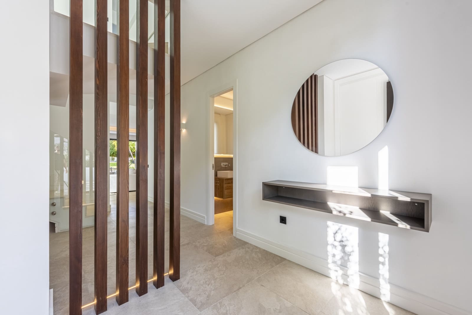 Maison de Ville de 3 chambres à louer à Marbella avec piscine garage - 6 700 € (Ref: 8049861)