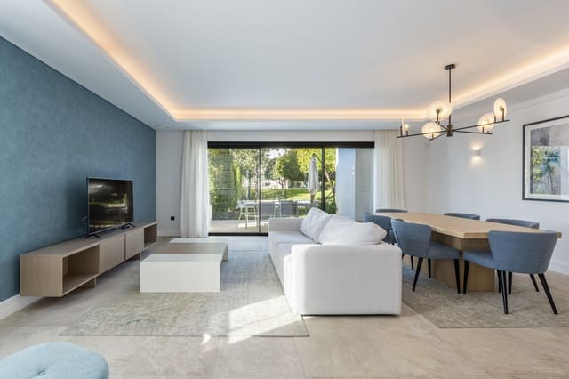 Maison de Ville de 3 chambres à louer à Marbella avec piscine garage - 6 700 € (Ref: 8049861)