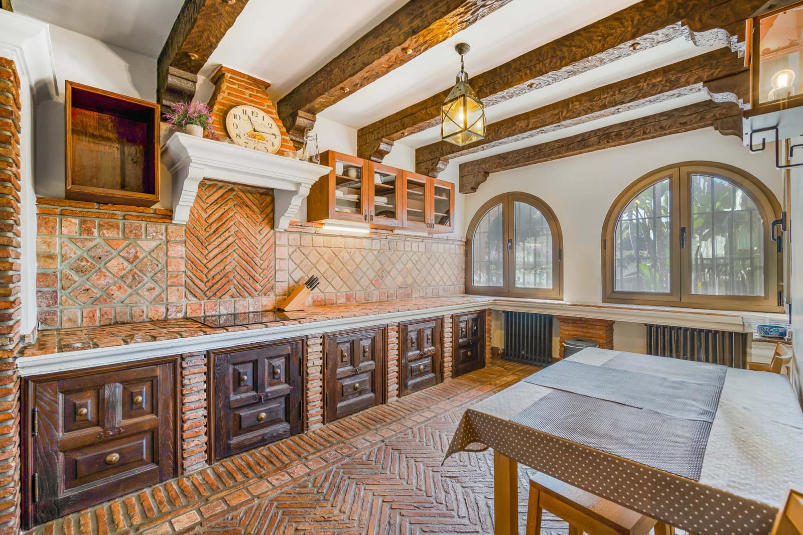 4 slaapkamer Villa te koop in Marbella met zwembad garage - € 2.800.000 (Ref: 8158211)