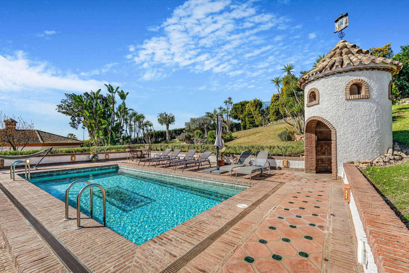 4 slaapkamer Villa te koop in Marbella met zwembad garage - € 2.800.000 (Ref: 8158211)