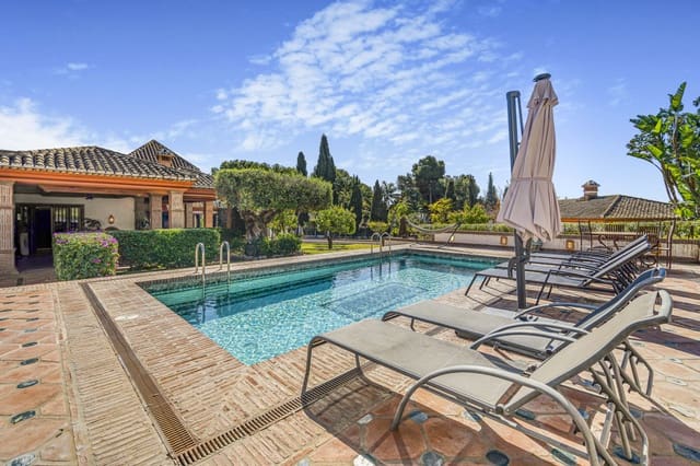 4 slaapkamer Villa te koop in Marbella met zwembad garage - € 2.800.000 (Ref: 8158211)