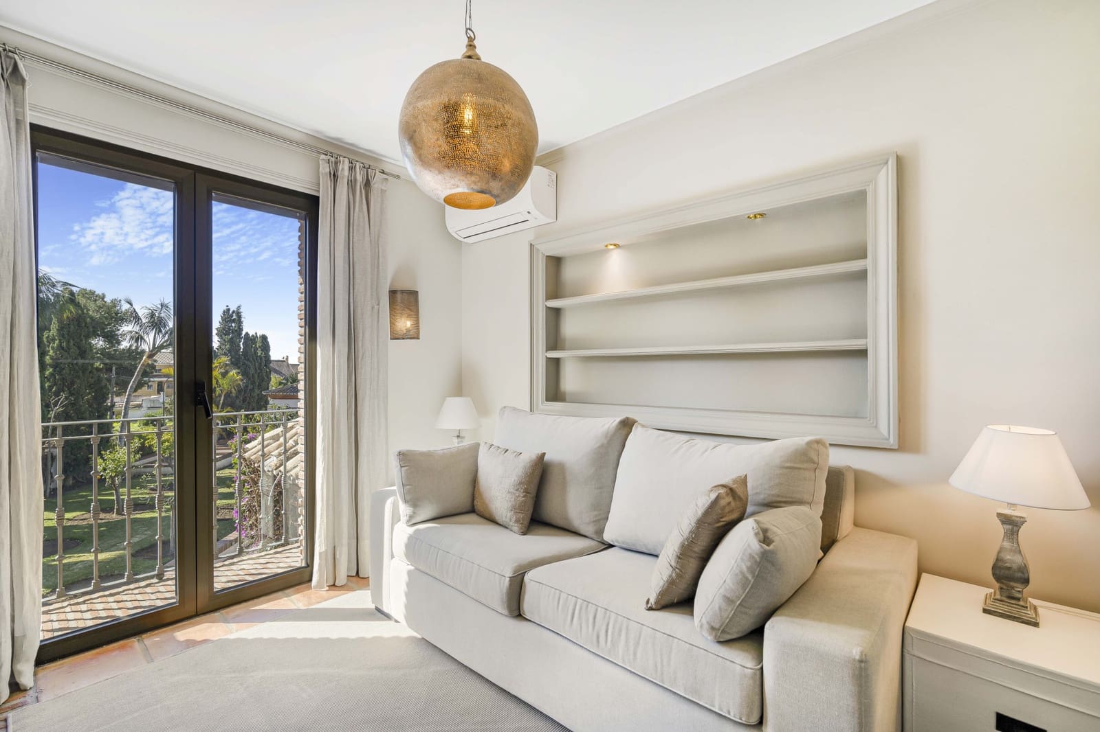 4 slaapkamer Villa te koop in Marbella met zwembad garage - € 2.800.000 (Ref: 8158211)