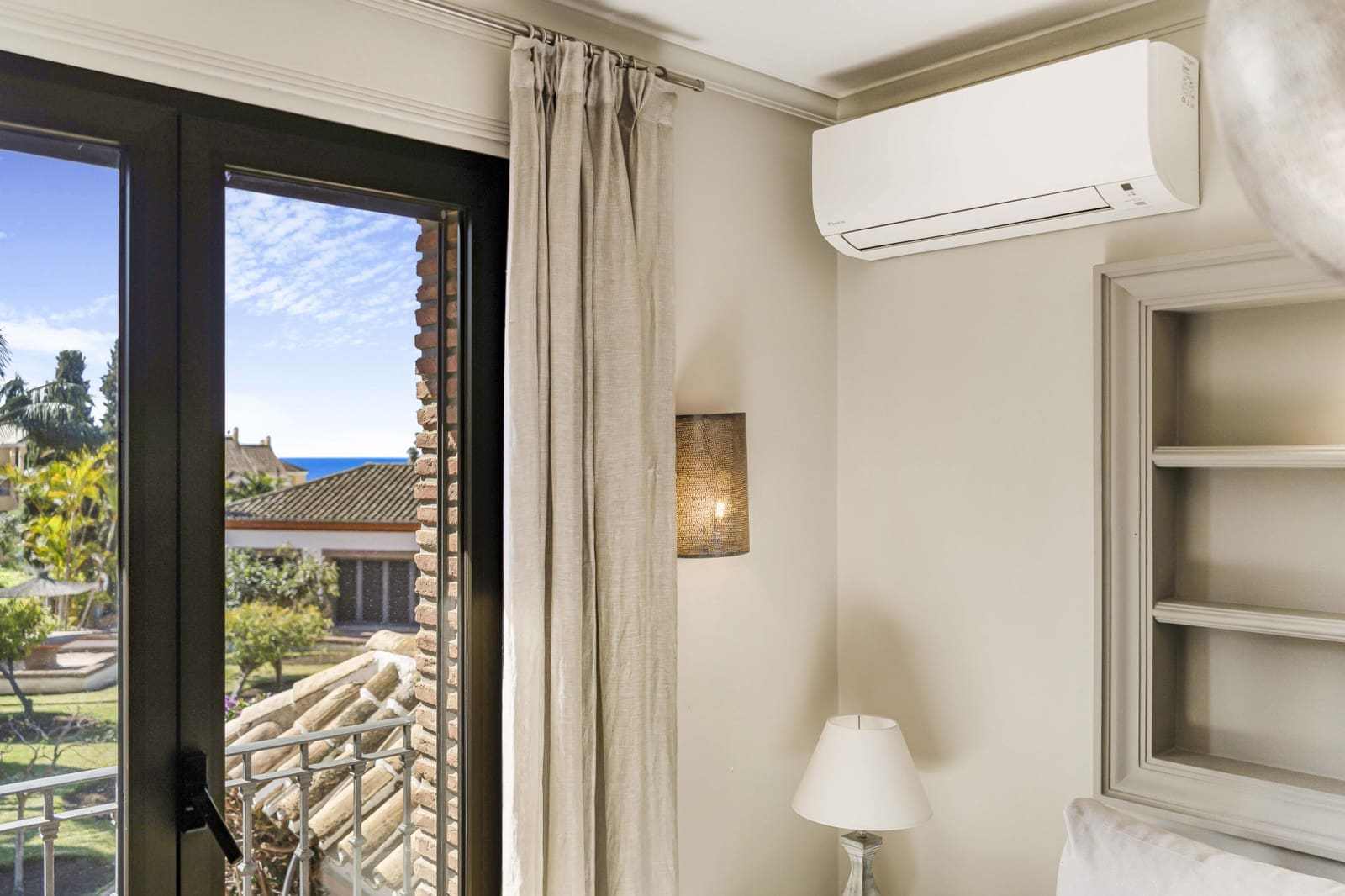 4 slaapkamer Villa te koop in Marbella met zwembad garage - € 2.800.000 (Ref: 8158211)