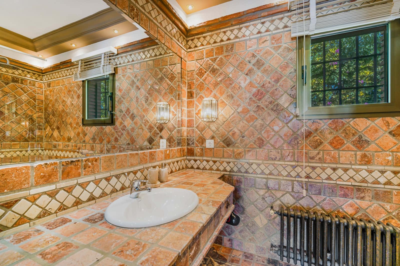 4 slaapkamer Villa te koop in Marbella met zwembad garage - € 2.800.000 (Ref: 8158211)