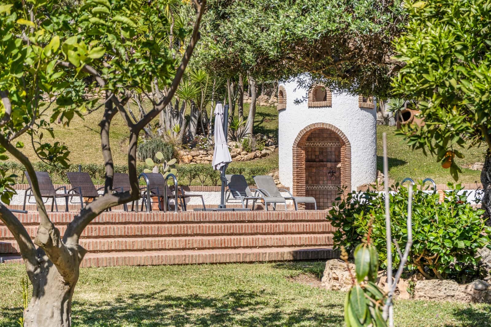 4 slaapkamer Villa te koop in Marbella met zwembad garage - € 2.800.000 (Ref: 8158211)