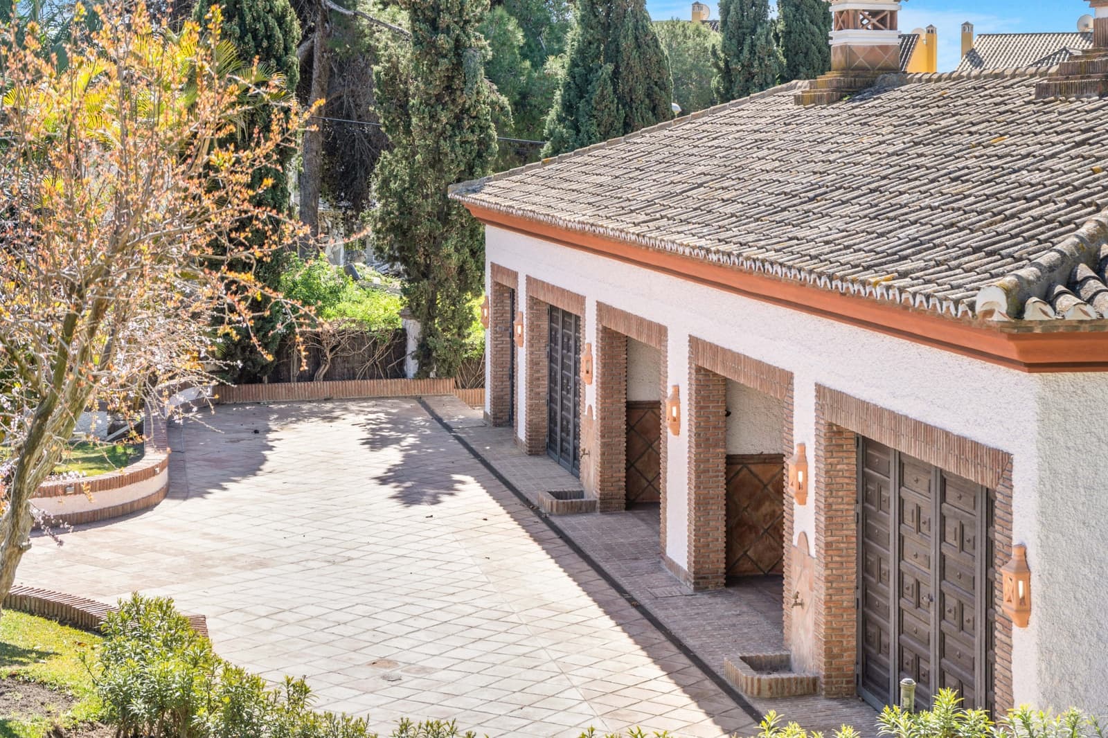 4 slaapkamer Villa te koop in Marbella met zwembad garage - € 2.800.000 (Ref: 8158211)