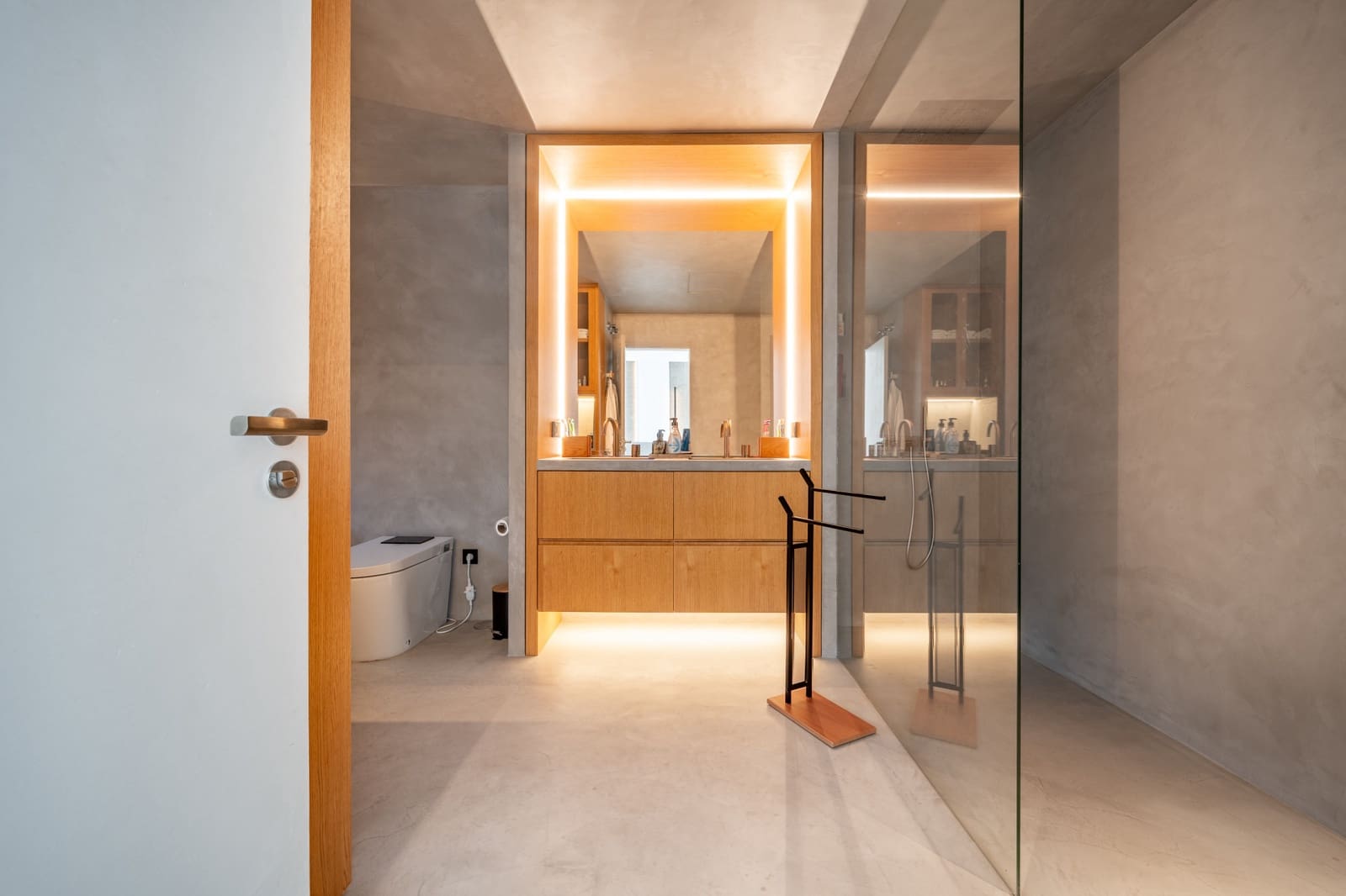 4 bedroom Penthouse for sale in Marbella with pool garage - € 4,295,000 (Ref: 8165788)