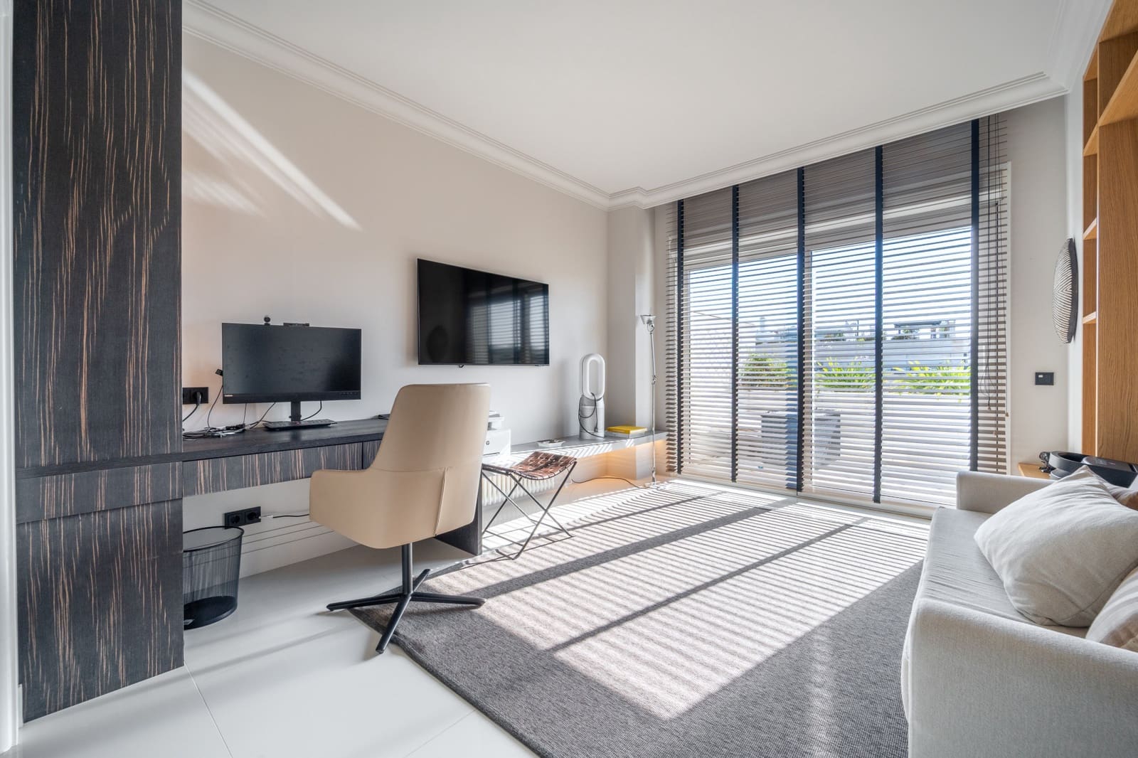 4 bedroom Penthouse for sale in Marbella with pool garage - € 4,295,000 (Ref: 8165788)