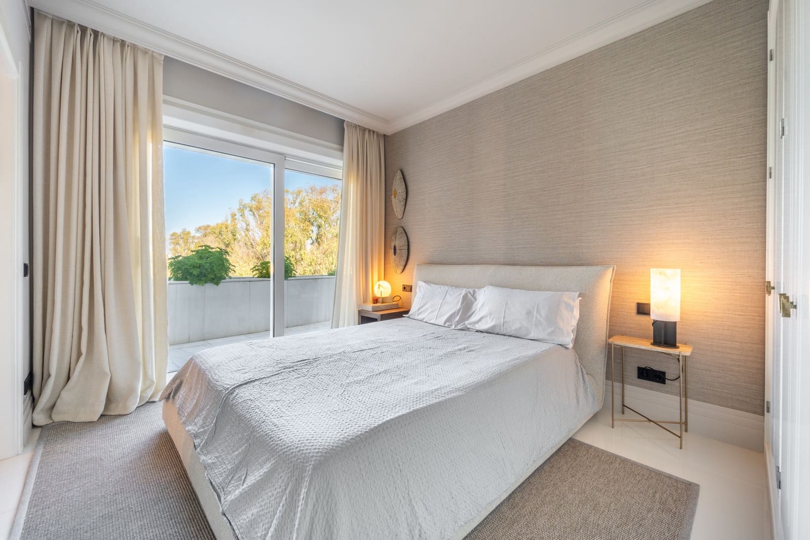 4 soveværelse Penthouse til salg i Marbella med swimmingpool garage - € 3.895.000 (Ref: 8165788)