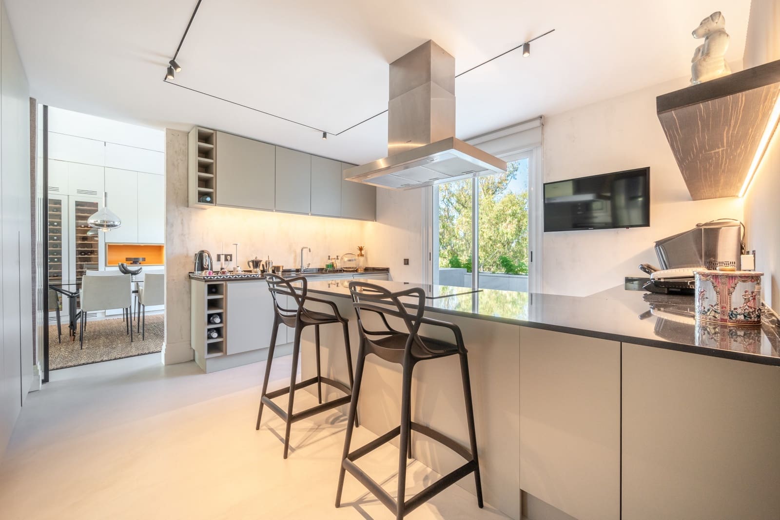 4 soveværelse Penthouse til salg i Marbella med swimmingpool garage - € 3.895.000 (Ref: 8165788)
