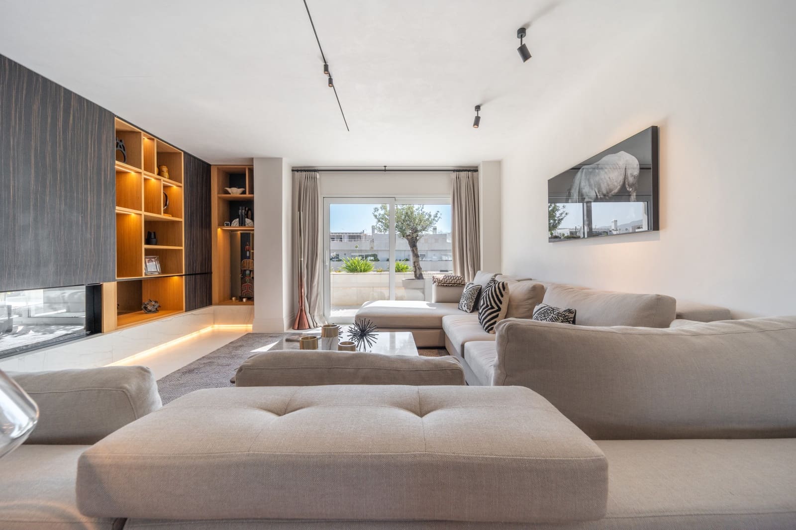 4 soveværelse Penthouse til salg i Marbella med swimmingpool garage - € 3.895.000 (Ref: 8165788)