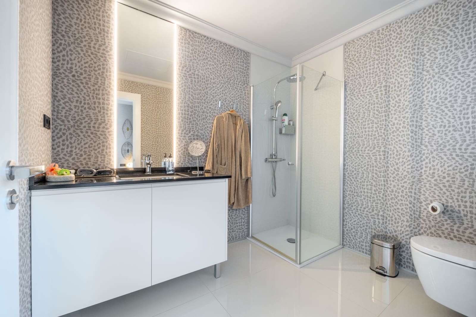 4 soveværelse Penthouse til salg i Marbella med swimmingpool garage - € 3.895.000 (Ref: 8165788)