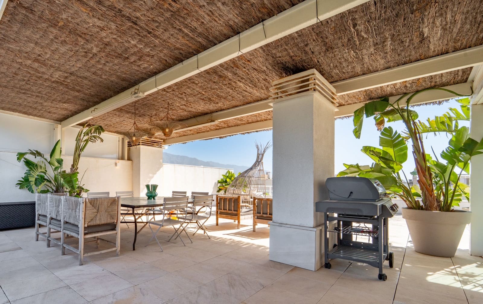 4 soveværelse Penthouse til salg i Marbella med swimmingpool garage - € 3.895.000 (Ref: 8165788)