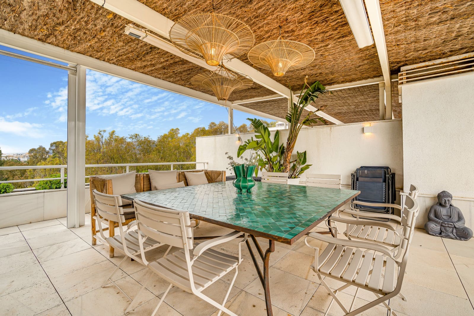 4 soveværelse Penthouse til salg i Marbella med swimmingpool garage - € 3.895.000 (Ref: 8165788)