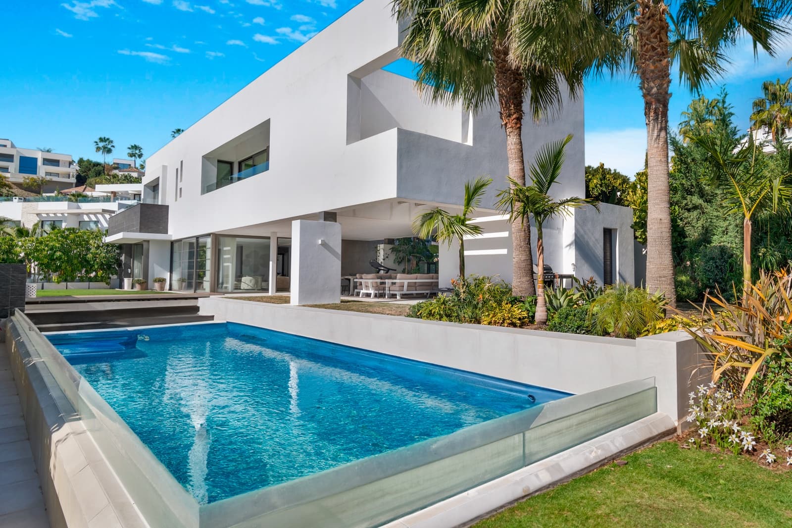 5 chambre Villa/Maison à vendre à Benahavis avec piscine garage - 3 950 000 € (Ref: 8165789)