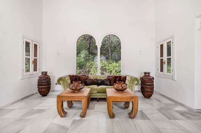 7 slaapkamer Villa te koop in El Madroñal, Benahavís met zwembad garage - € 3.850.000 (Ref: 8181591)