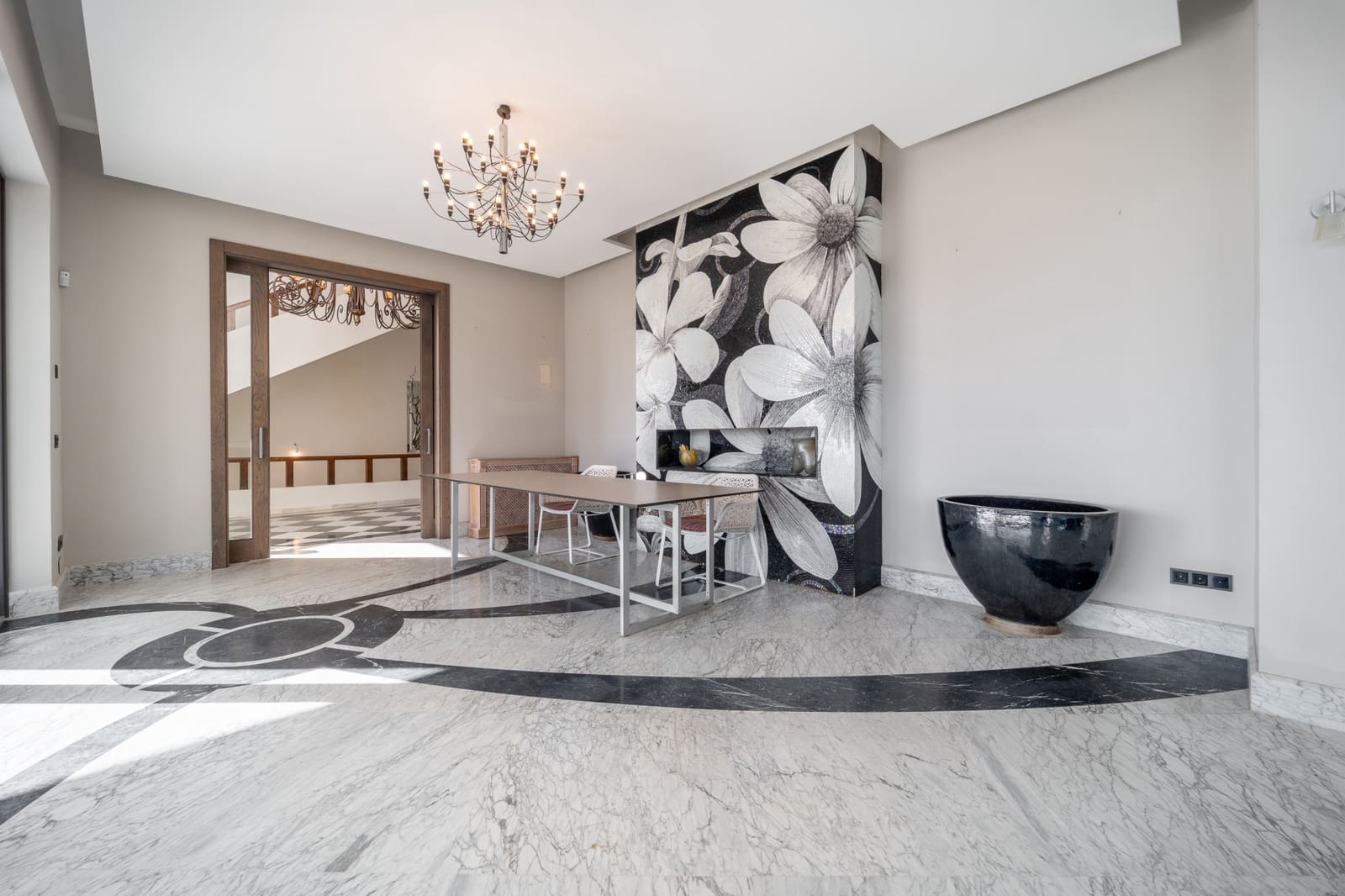 7 sypialnia Willa na sprzedaż w El Madronal z basenem garażem - 3 850 000 € (Ref: 8181591)