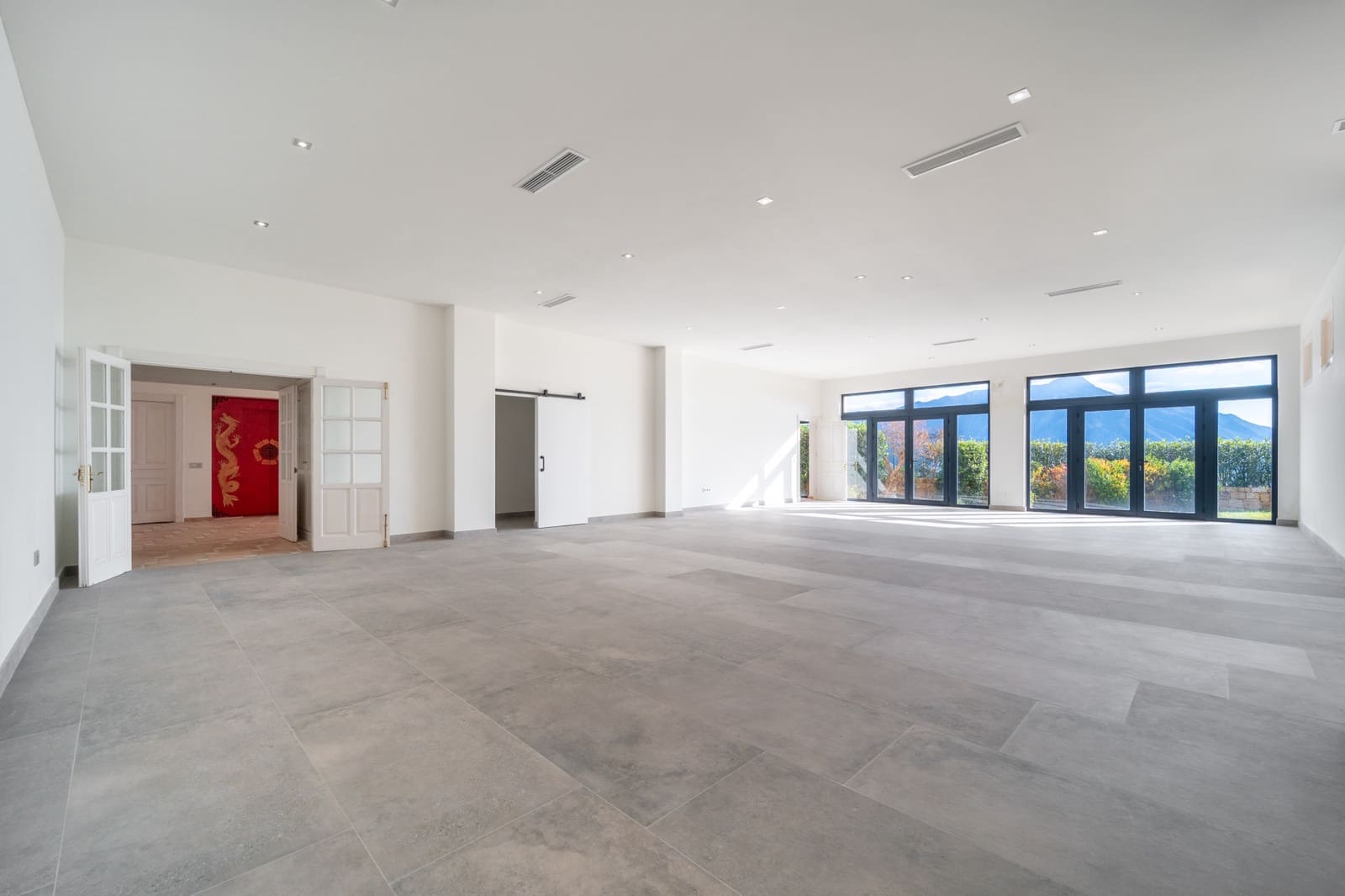 7 sypialnia Willa na sprzedaż w El Madronal z basenem garażem - 3 850 000 € (Ref: 8181591)