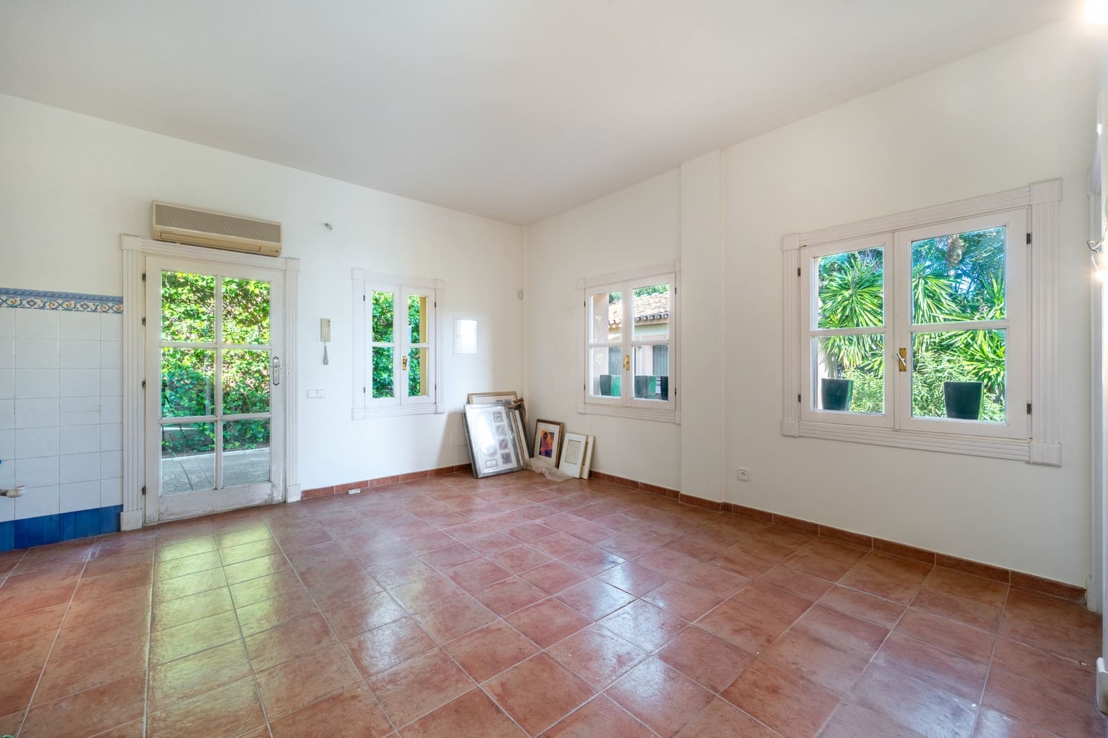 7 sypialnia Willa na sprzedaż w El Madronal z basenem garażem - 3 850 000 € (Ref: 8181591)