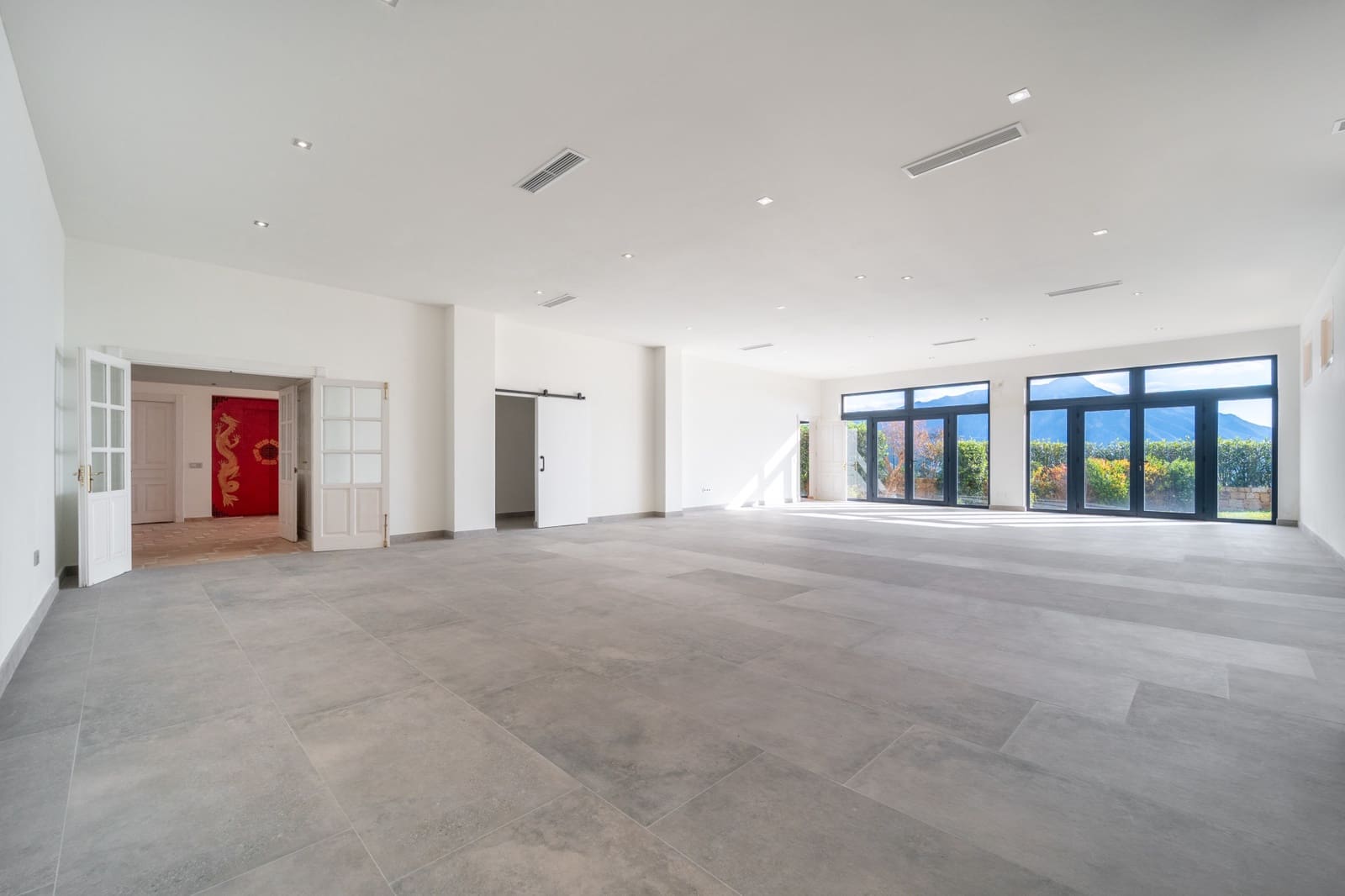7 bedroom Villa for sale in El Madronal with pool garage - € 3,395,000 (Ref: 8181591)