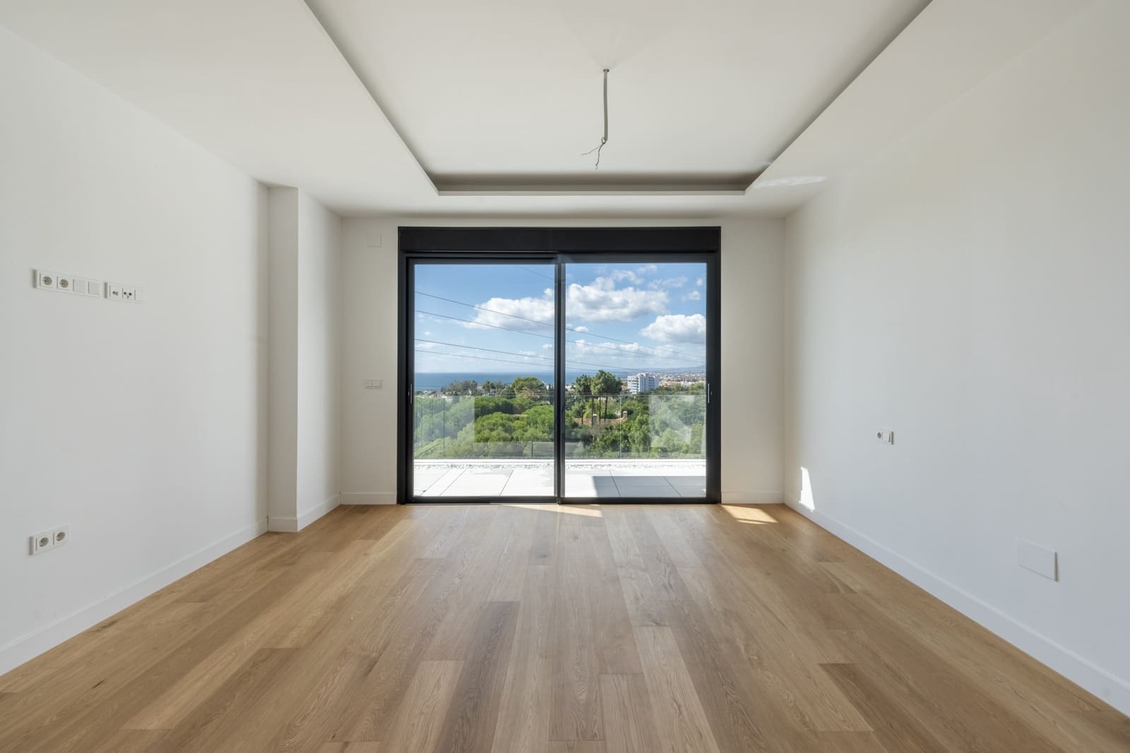 6 soveværelse Byhus til salg i Marbella med swimmingpool garage - € 2.195.000 (Ref: 8195125)